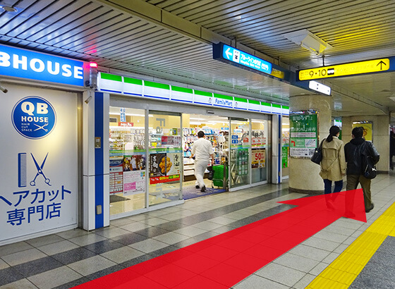 QB HOUSE、ファミリーマート